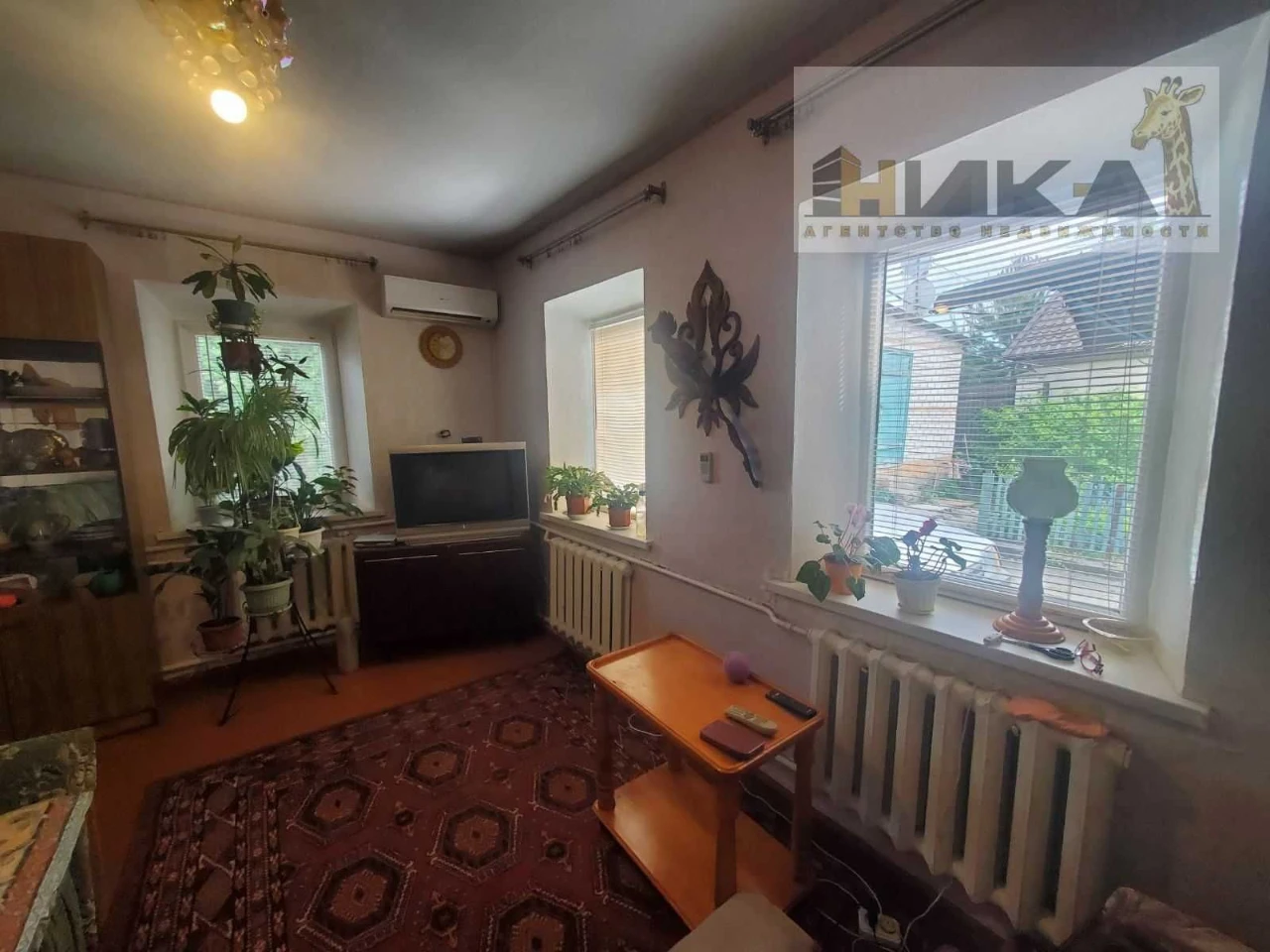 Продам будинок вул. У. Громової