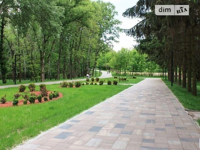 Sale of 2-room apartment 44 sq. m on Akademika Shchuseva 3 street • ID