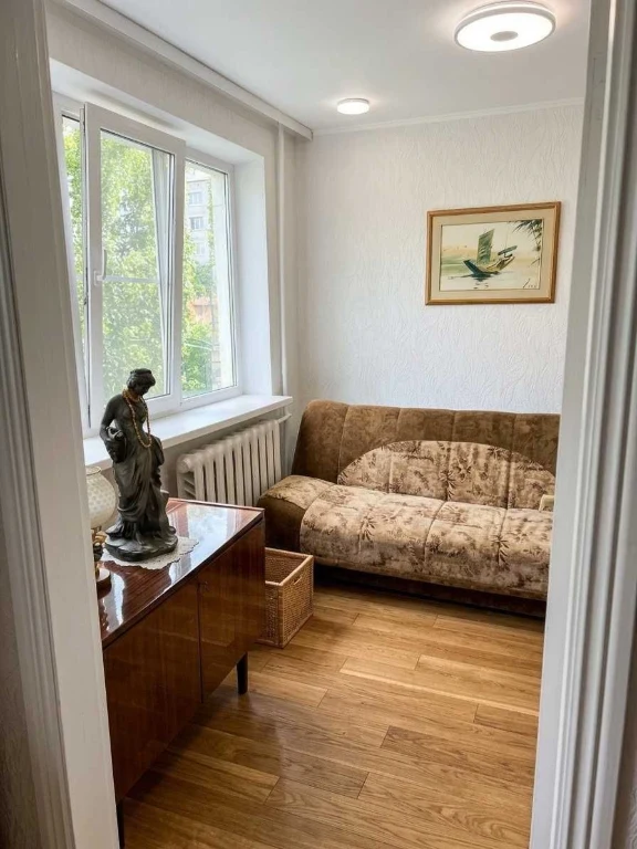 Продам 4 кімнатну квартиру на Вишенці 8201