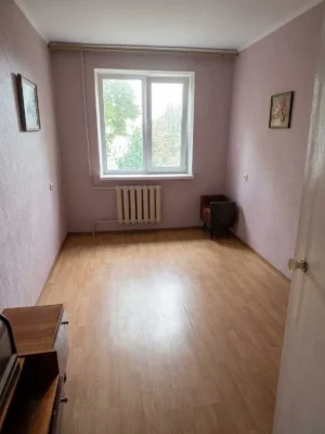 Продам 4 кімнатну квартиру на Вишенці 8201