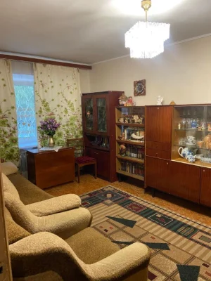 2 кімнатна квартира в центрі міста