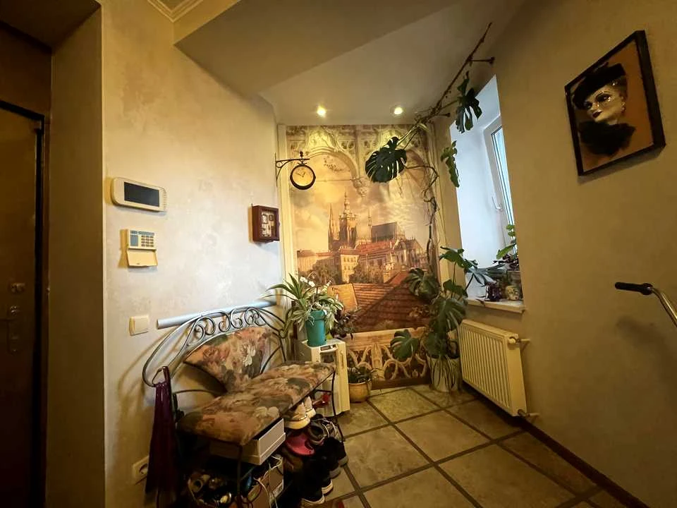 Квартира. Вінниця, Свободи бульв.