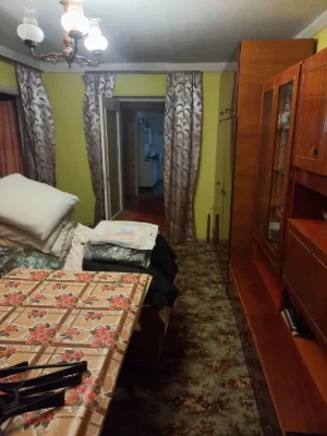 Продаж 3-х кім.квартири Свердловський масив.