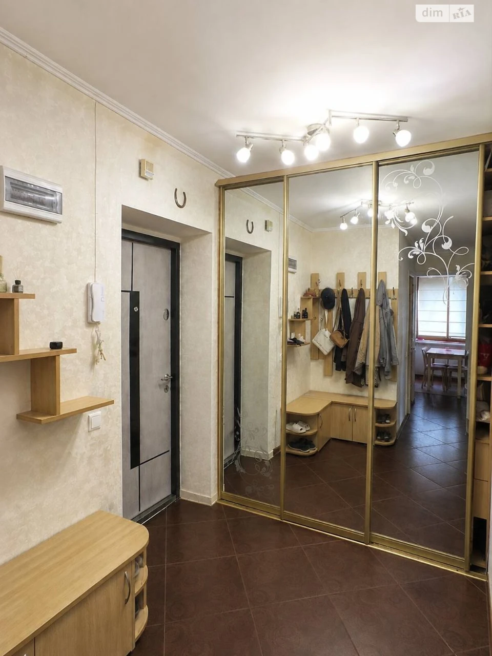 Продаж Квартира Академічний