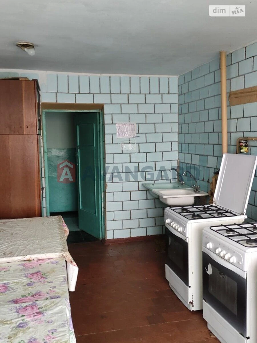 Продаж кімнати в гуртожитку