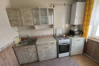 Продаж 3к трикімнатна, Квартира, АГВ, Не кутова, Урожай, Сер