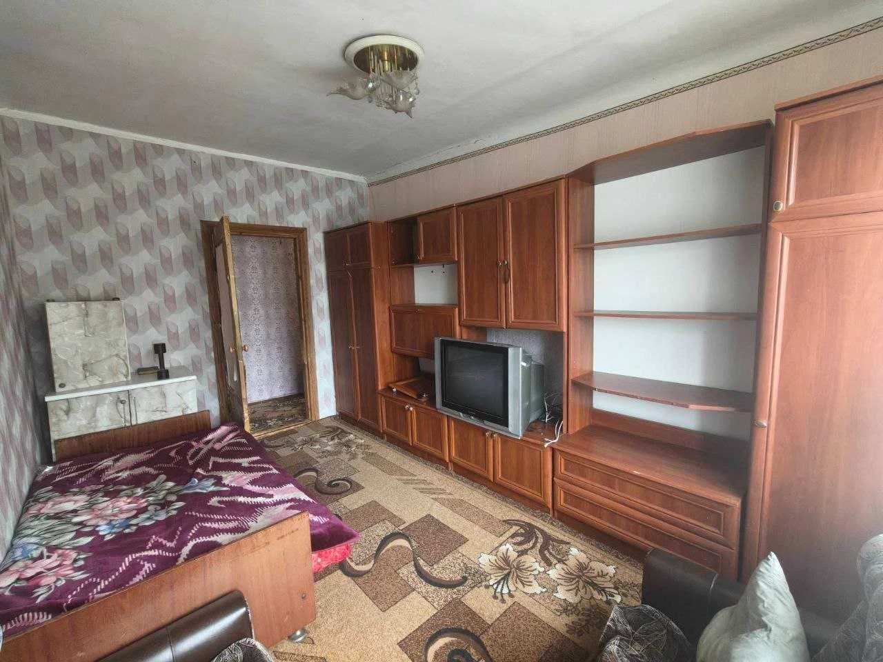 Продам 2 кім кв, р-н ВишенькаТЕРМІНОВО!!