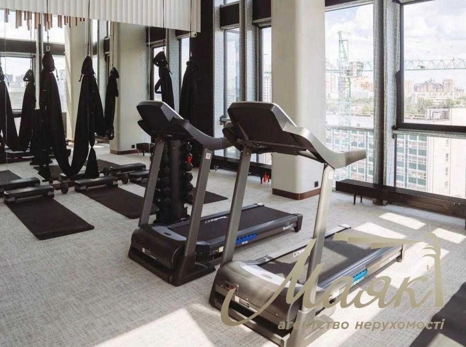WITHOUT % 3-room apartment for sale in the TRIIINITY residential complex, Pechersk, Center