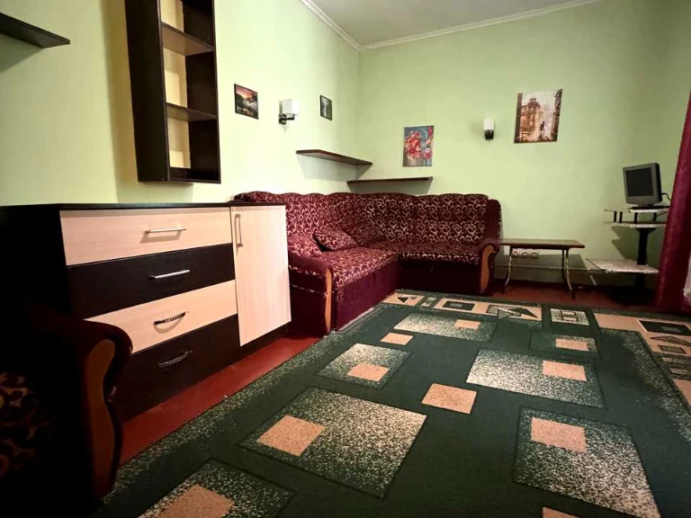 Будинок. Вінниця, Івана Світличного вул.