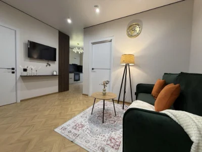 Продаж 1.5 кімнатної квартири в центрі