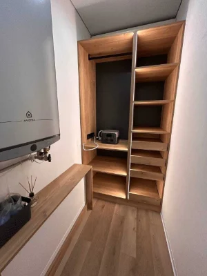 продам 2-кім квартиру в центрі