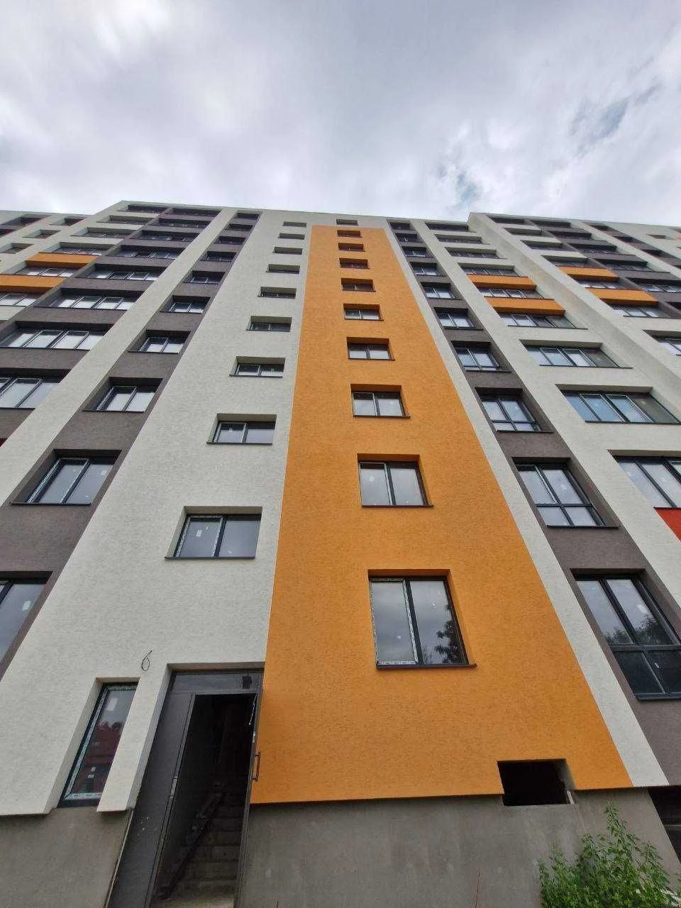 2-кімнатна квартира - 5 хв до Центру Міста!