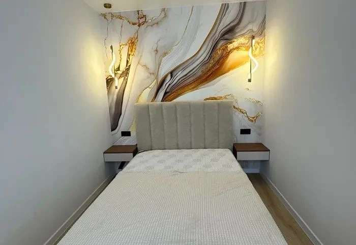 Продаж Нова квартира у центрі (меблі+техніка)