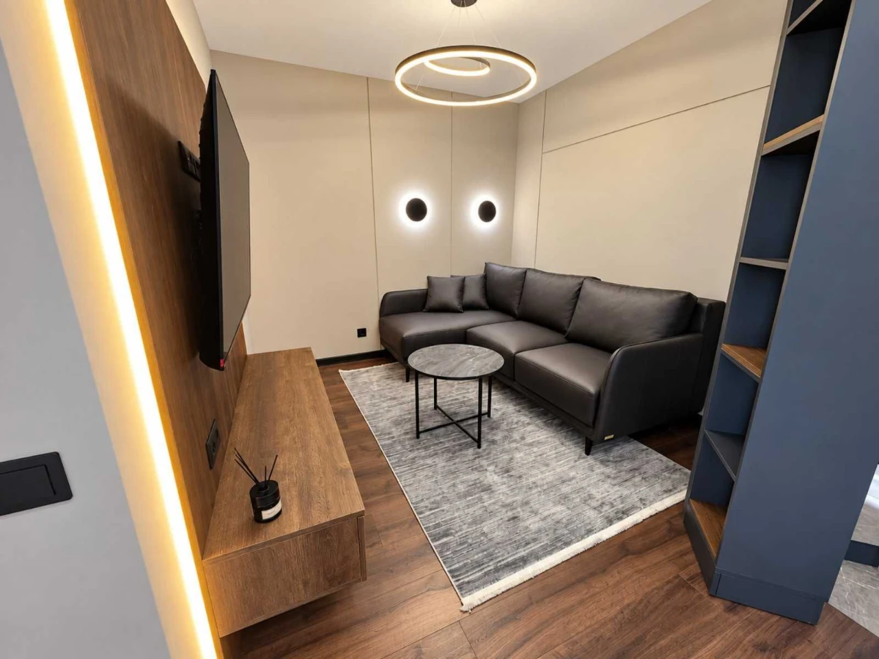 Дизайнерська 1к квартира 39 м² | Кухня-вітальня + спальня |