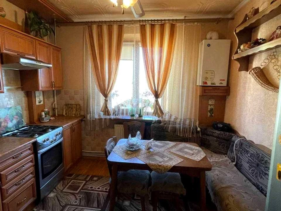 Квартира. Івано-Франківськ, Гната Хоткевича вул.