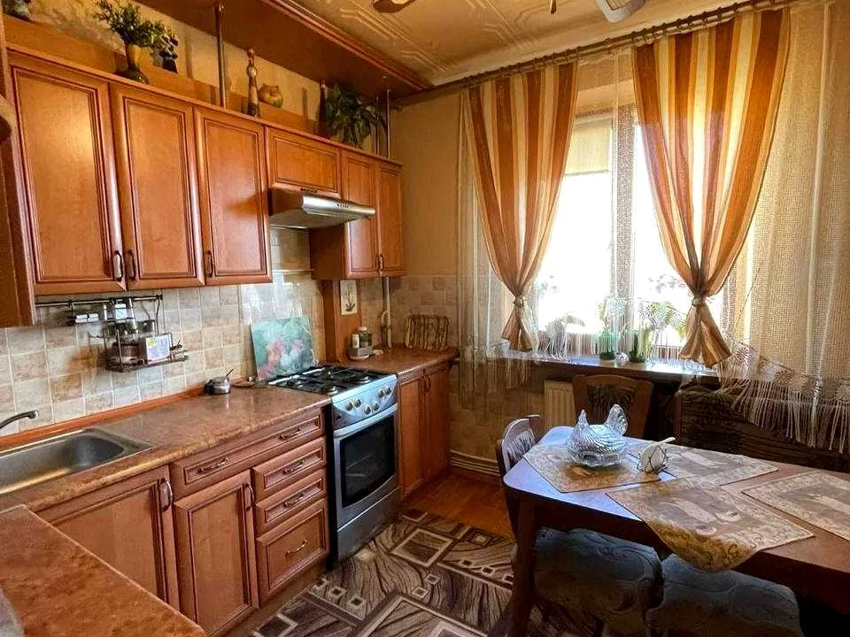 Квартира. Івано-Франківськ, Гната Хоткевича вул.