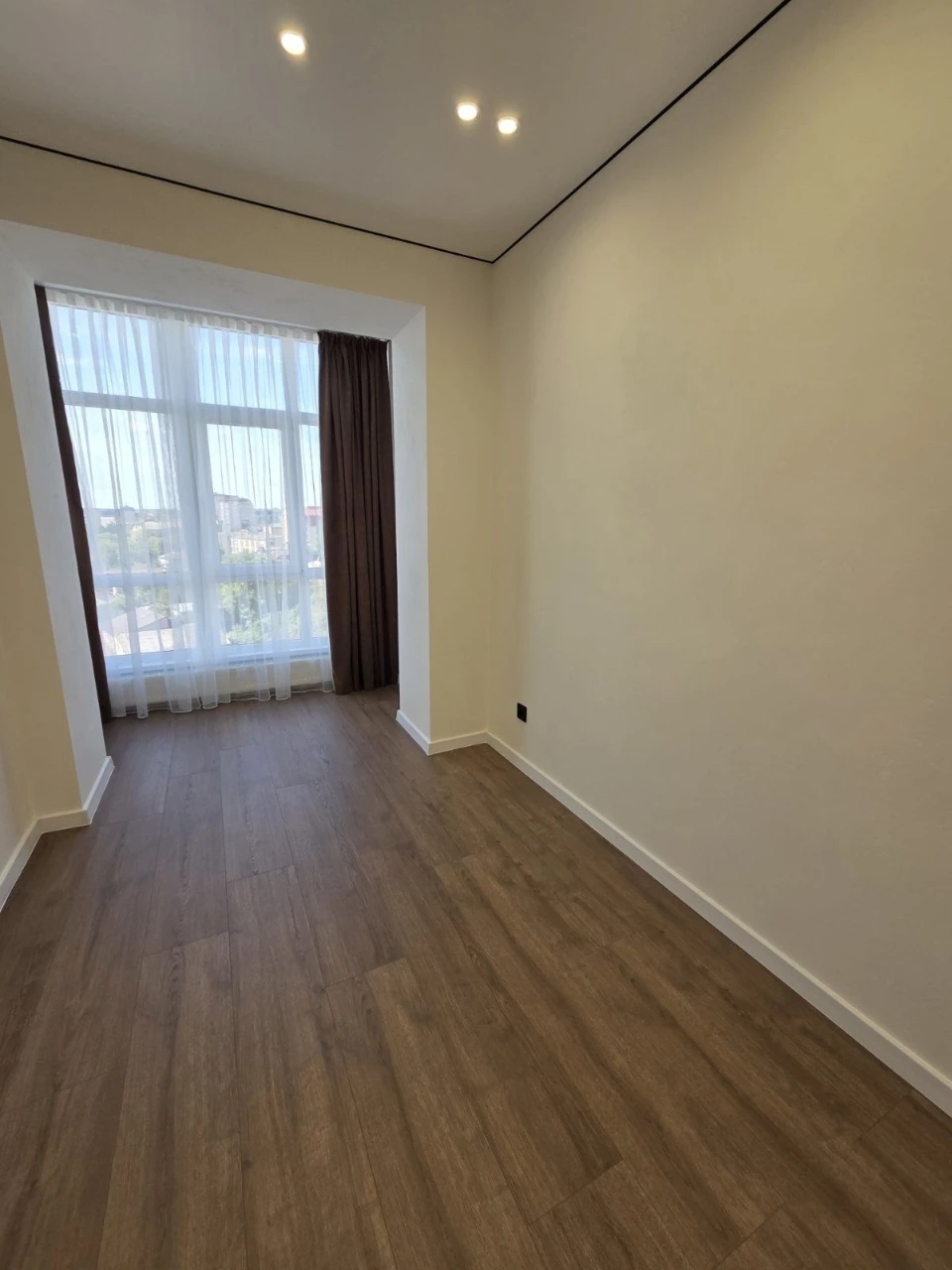 ПРОДАЖ дизайнерської 2 кімн квартири В ЦЕНТРІ МІСТА по вул.