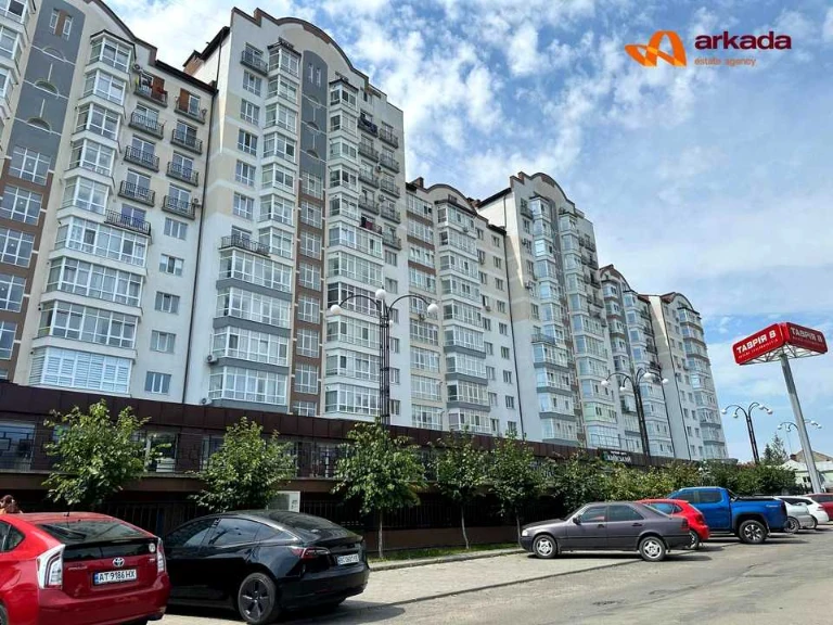 Квартира. Івано-Франківськ, Височана вул.