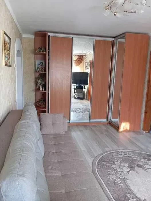 Продається затишна 4кім квартира в розвиненому мікрорайоні,4