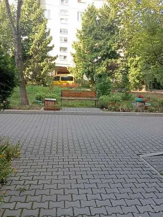 Продається затишна 4кім квартира в розвиненому мікрорайоні,4