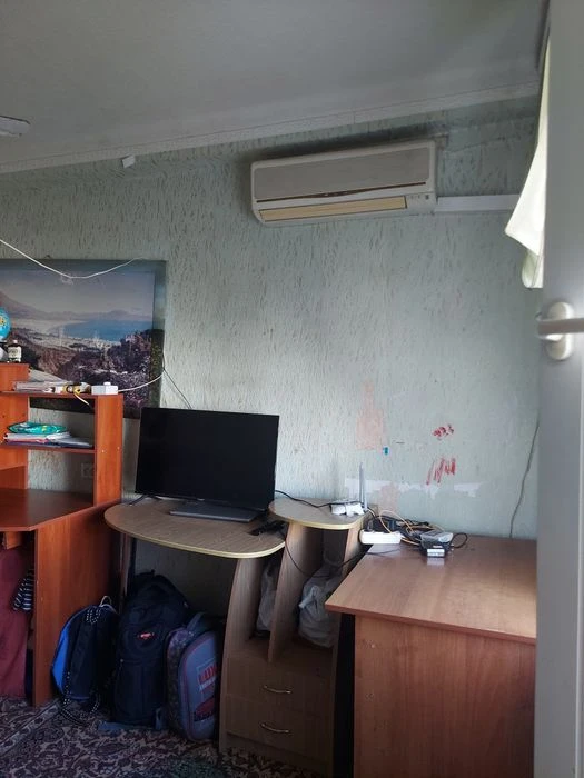 Price reduced 2 rooms sq.m. School 7/9 appliances furniture 22000 USD