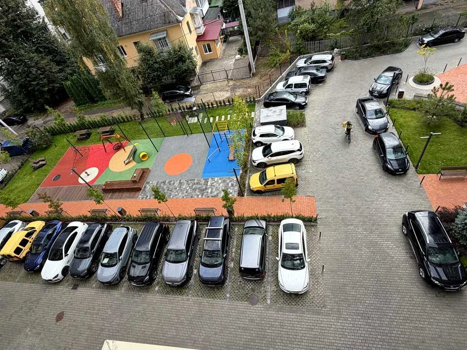Квартира. Івано-Франківськ, Чорновола вул.