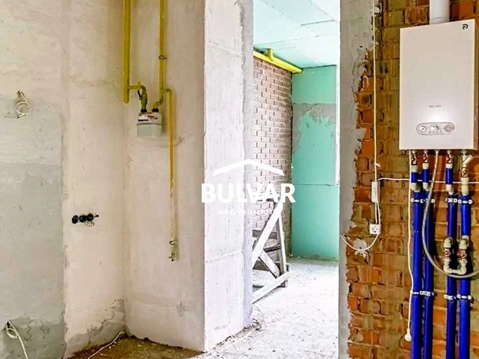 Apartment. Kharkiv, Losivskyi lane.