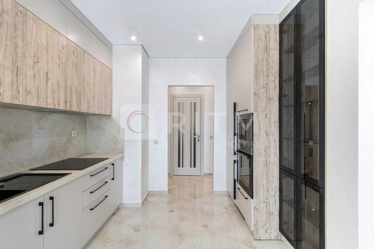 Панорама на гори! Готова 2-к квартира (72 м²) в елітному ЖК