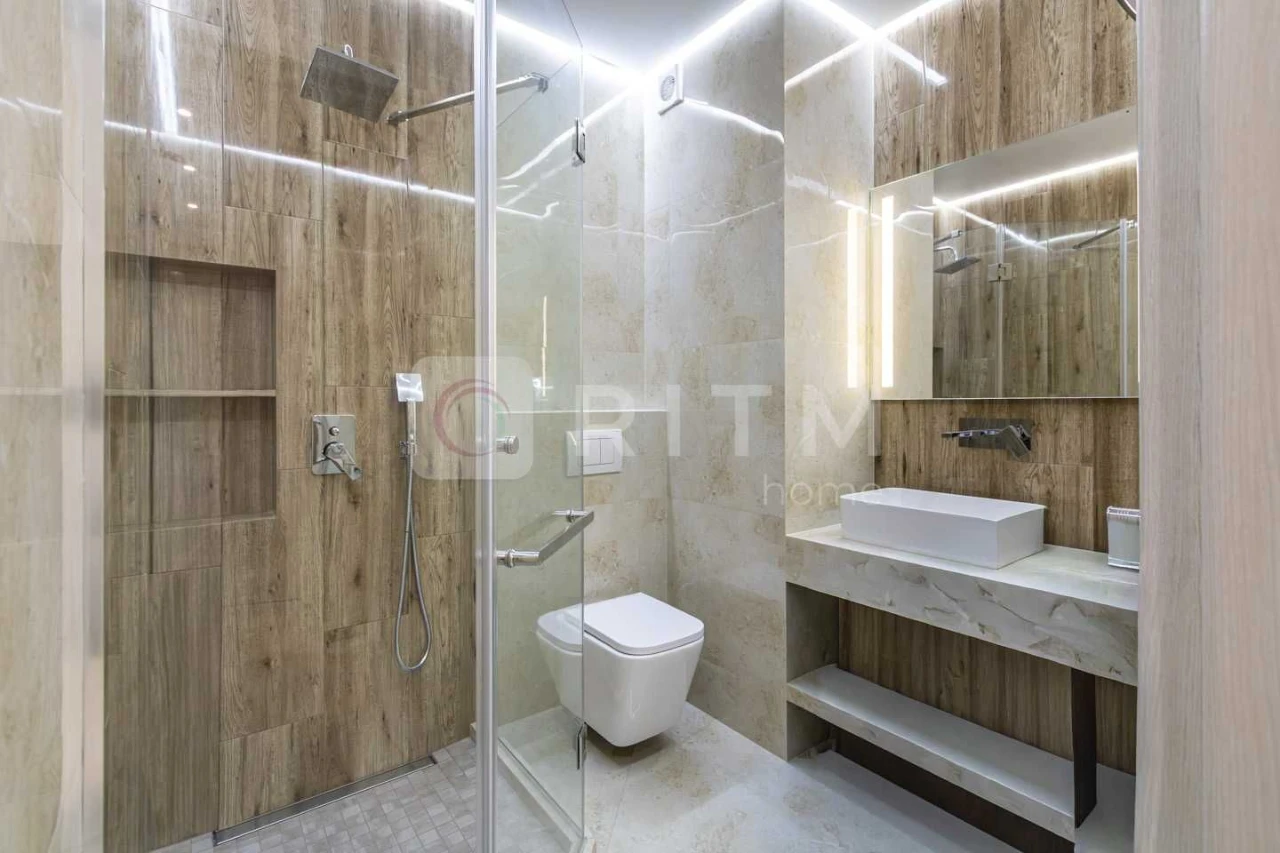 Панорама на гори! Готова 2-к квартира (72 м²) в елітному ЖК