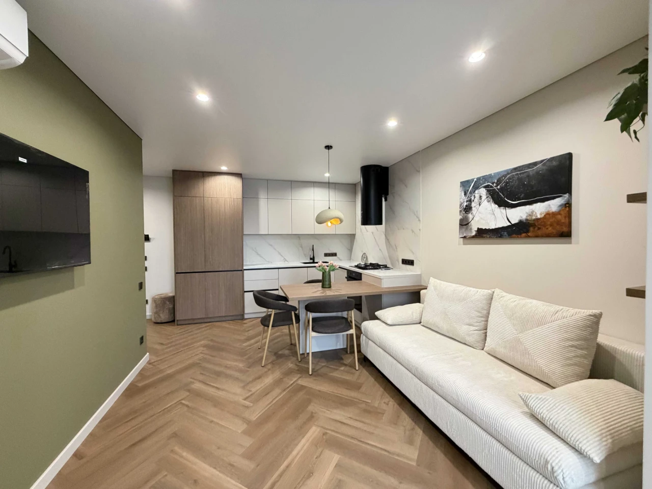 Продається сучасна 2-кімнатна квартира 70 м² у ЖК «Діброва П