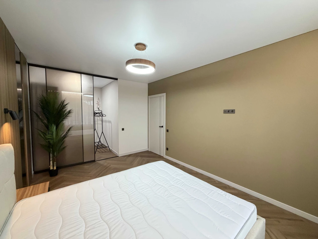 Продається сучасна 2-кімнатна квартира 70 м² у ЖК «Діброва П