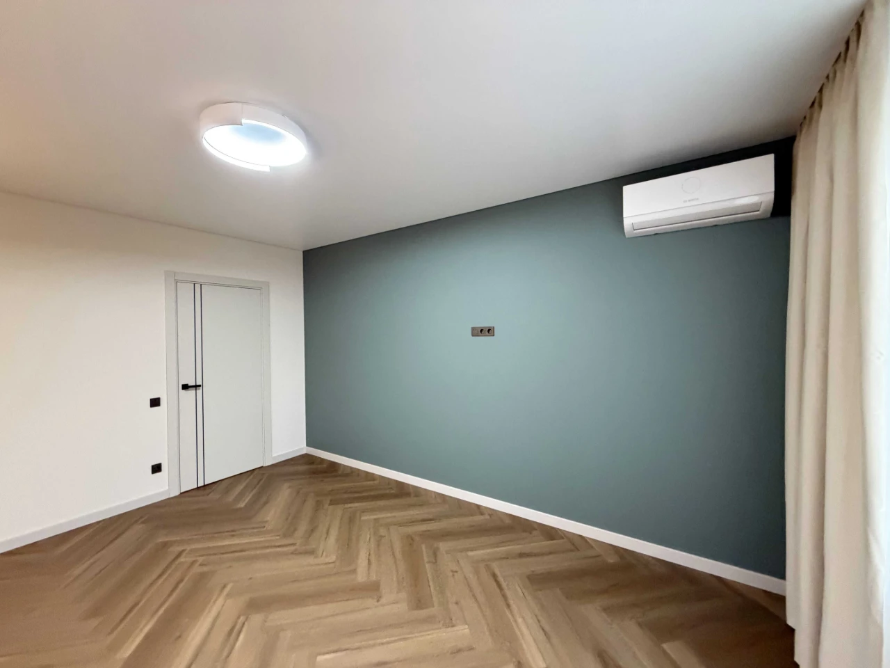 Продається сучасна 2-кімнатна квартира 70 м² у ЖК «Діброва П