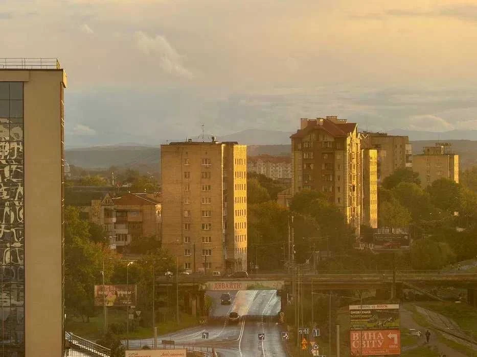 Продаж 2ох кім квартири з дизайнерським ремонтом