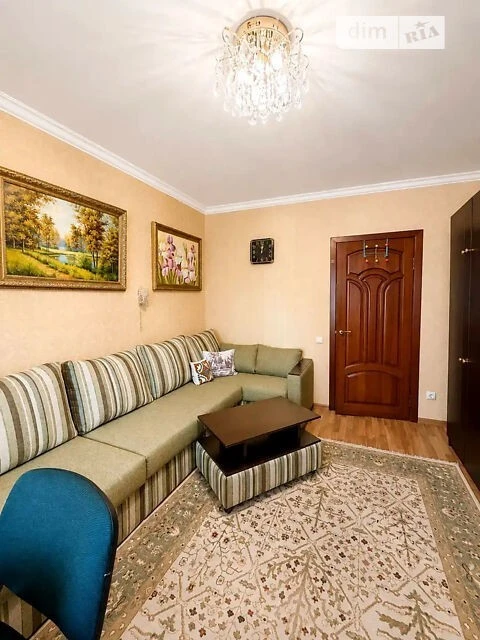 Sale of 3-room apartment 69.2 sq. m. on Orihuvatska Street 12 • ID 3