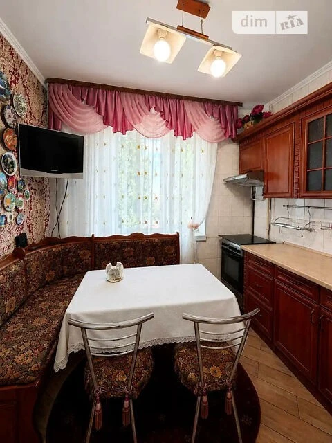 Sale of 3-room apartment 69.2 sq. m. on Orihuvatska Street 12 • ID 3