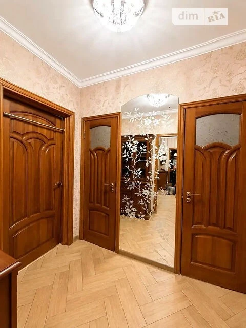 Sale of 3-room apartment 69.2 sq. m. on Orihuvatska Street 12 • ID 3