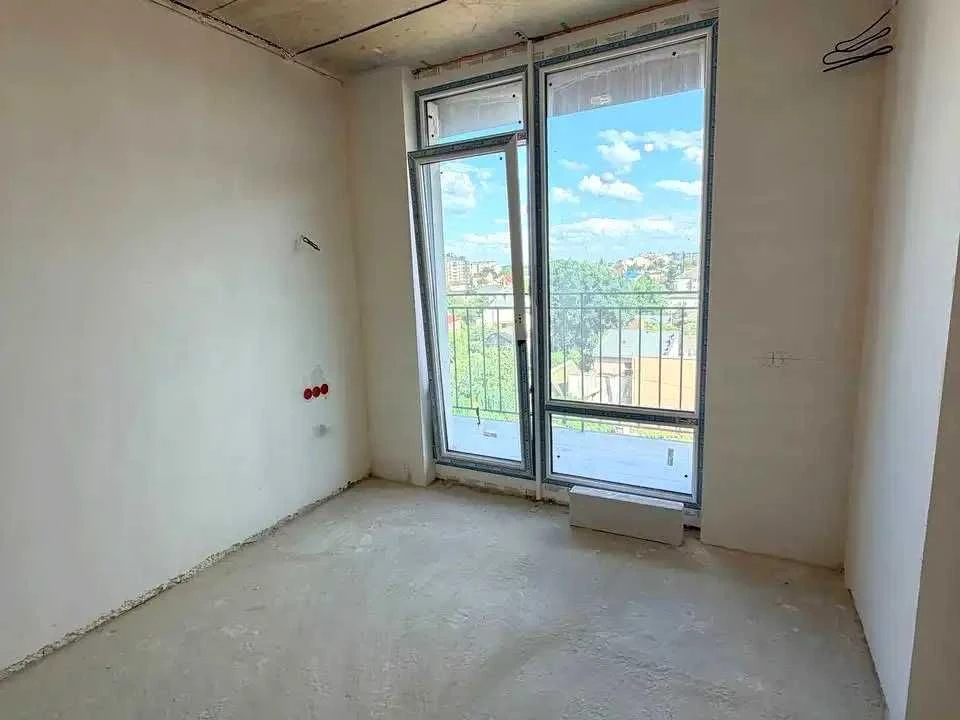 2 кімнати 59 м² | ЖК Family Plaza | Балкон з 2 кімнат | 7 по