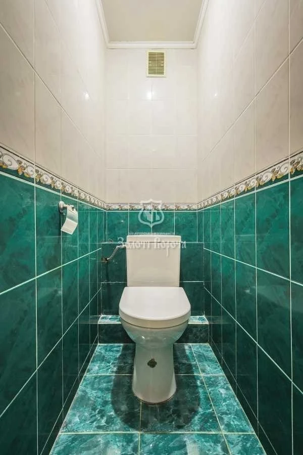 2-room apartment for sale 64.7 m², Heroes of Sevastopol st.