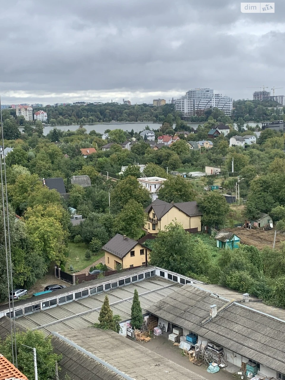 Продаж Квартира Набережна