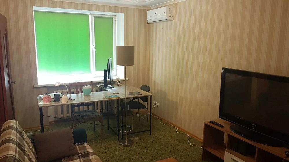Продам 2x+ комнатную квартиру (Шевченковский р-н)(22000$)
