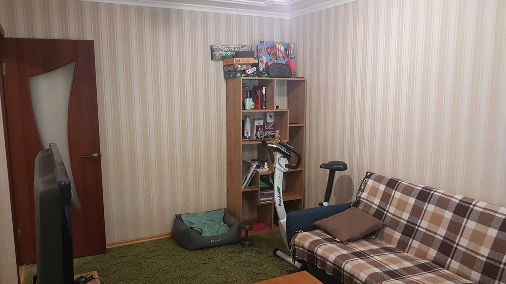 Продам 2x+ комнатную квартиру (Шевченковский р-н)(22000$)