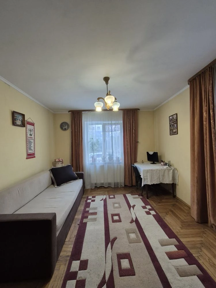 Продаж 1-кімнатної квартири з ремонтом і меблями