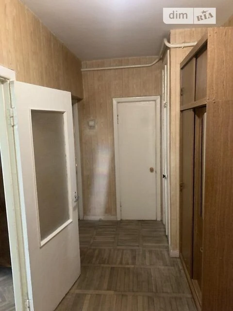 Sale of 2-room apartment 55 sq. m on Mykhaylo Omelyanovicha-Pavl st.