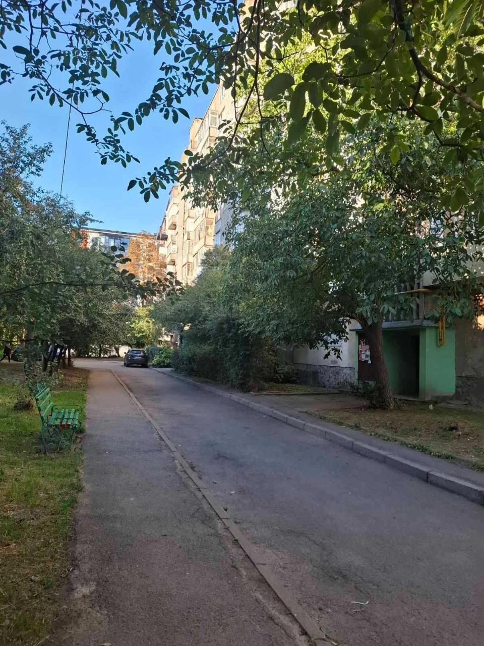 Терміново!! Продаю 2кімнатну квартиру в центрі. Бандери 60.