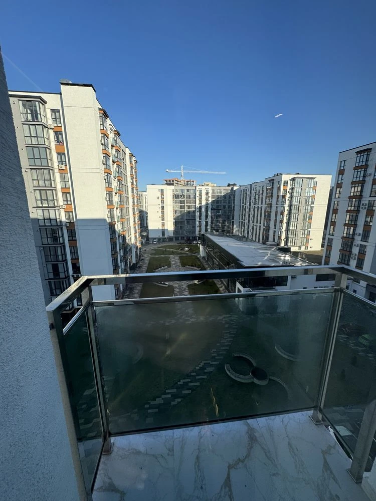 Авторська квартира в ЖК Липки, біля Озера