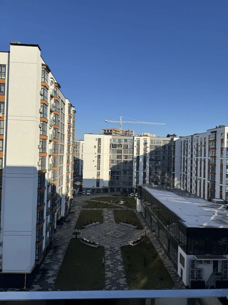 Авторська квартира в ЖК Липки, біля Озера
