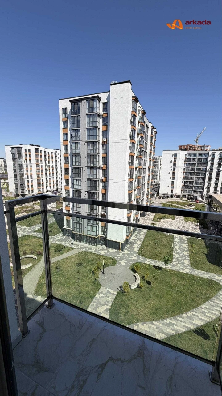 Продаж дизайнерської 2кім+ кухня студія, Жк Липки, поруч Озе