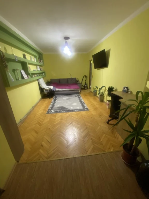Продаж квартири 3х кімнатна