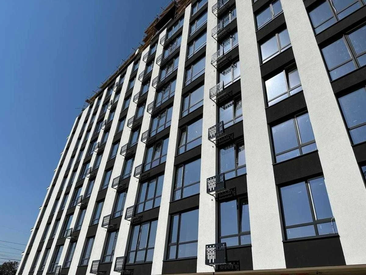 Продаж 1 к квартири з басейном на даху Manhattan Up