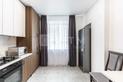 Готова 1-к квартира (43 м²) в ЖК «Містечко Центральне»